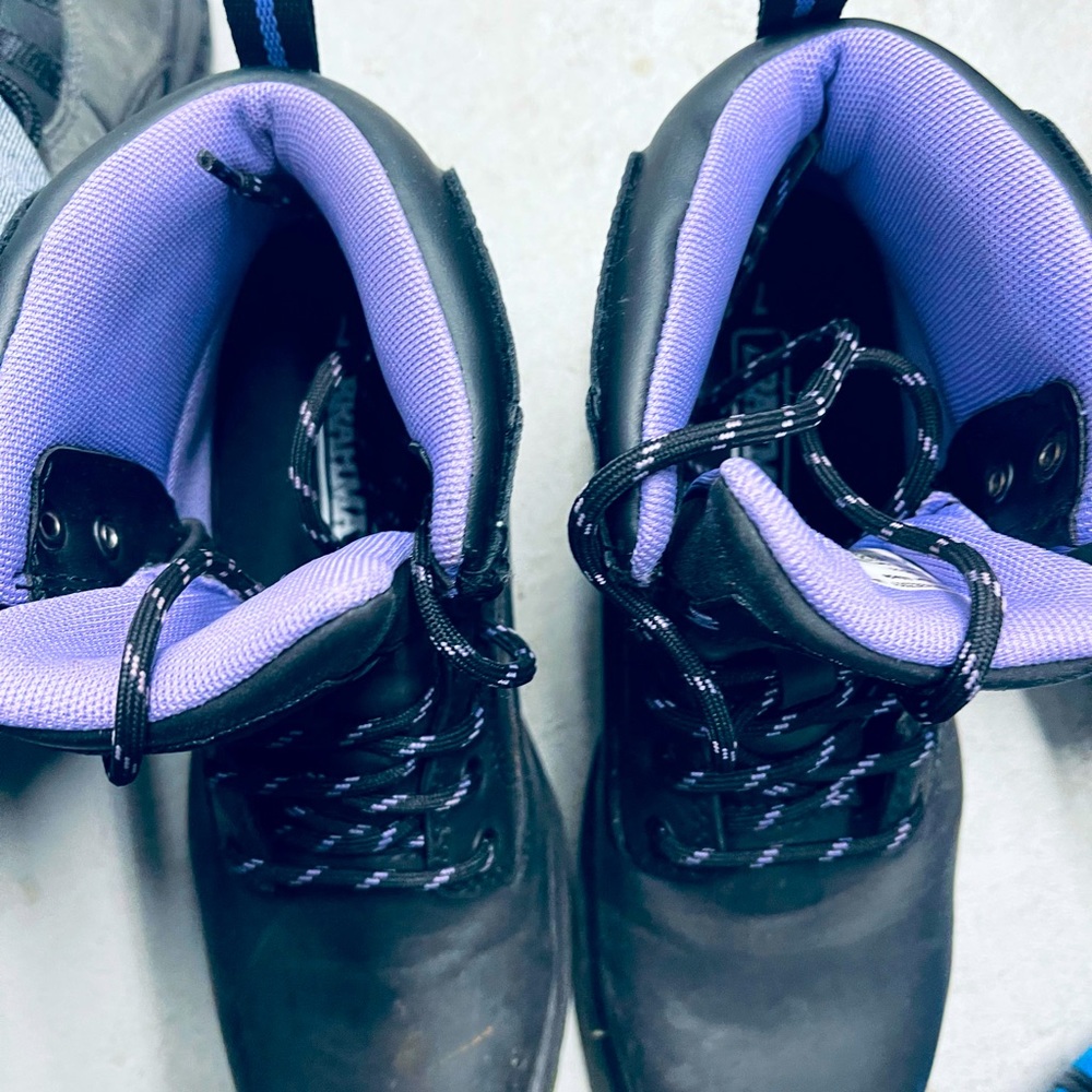 Steal toe work boots